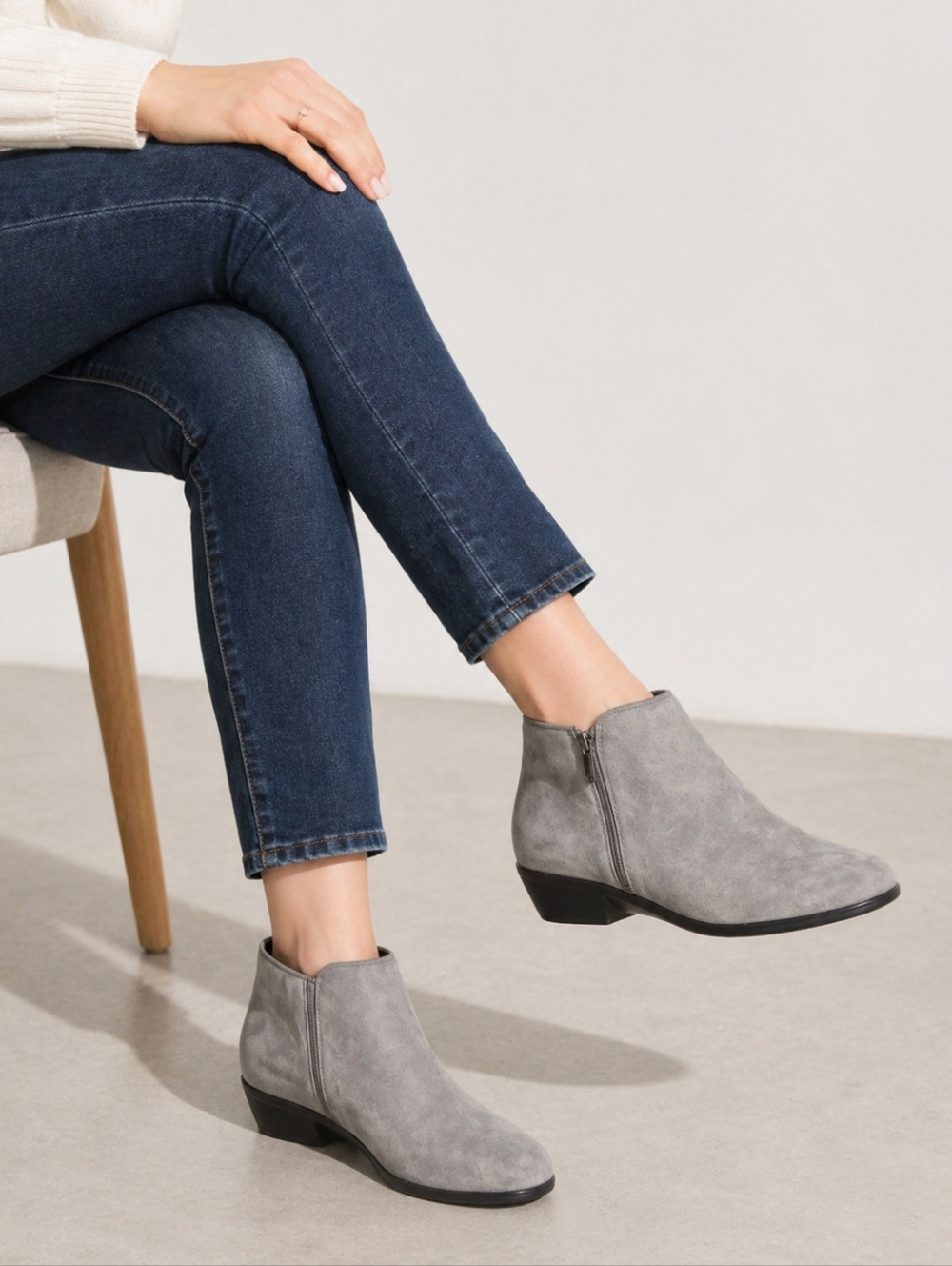 Sam Edelman Gray Suede Petty Chelsea Boots, Size 6.5
